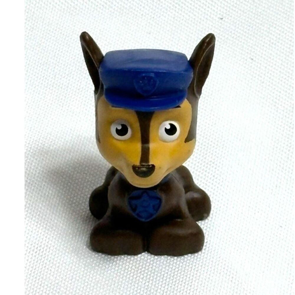 Paw Patrol Chase Mini Figure Police Dog Sitting Down Blue Hat SML 16672